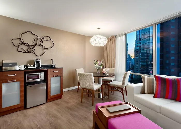 Auberge Vancouver Hotel